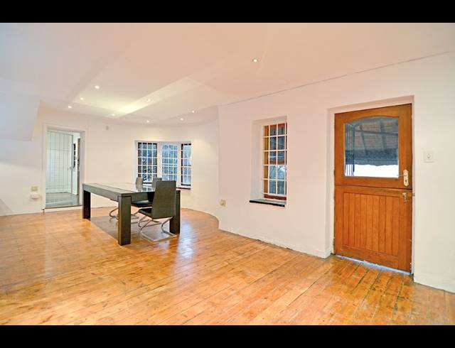 3 BEDROOM HOUSE FOR SALE IN MOUNTAIN VIEW